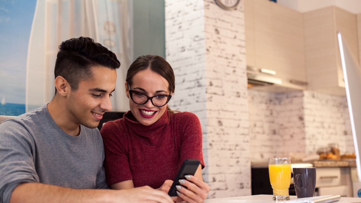 Consejos para gestionar las finanzas en pareja - TropiPay Blog